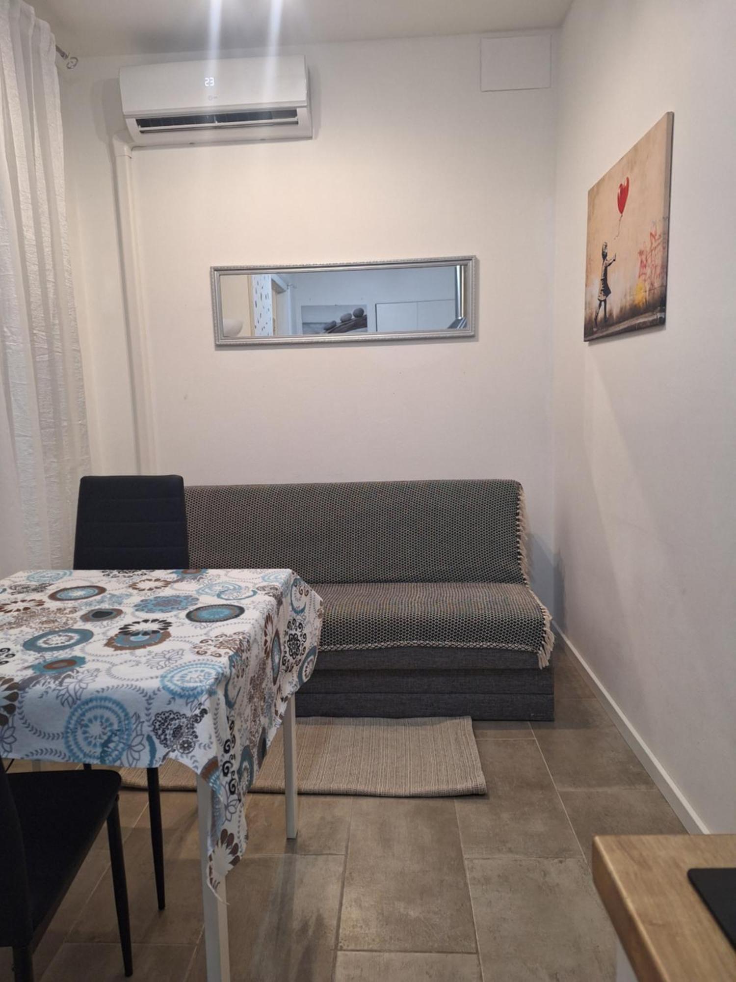 Apartamento City Studio Rijeka Habitación foto